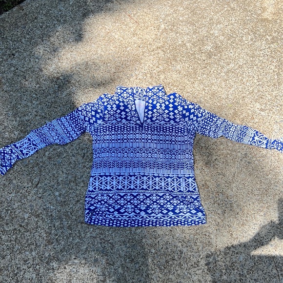 Vineyard Vines Pullover - Picture 1 of 2